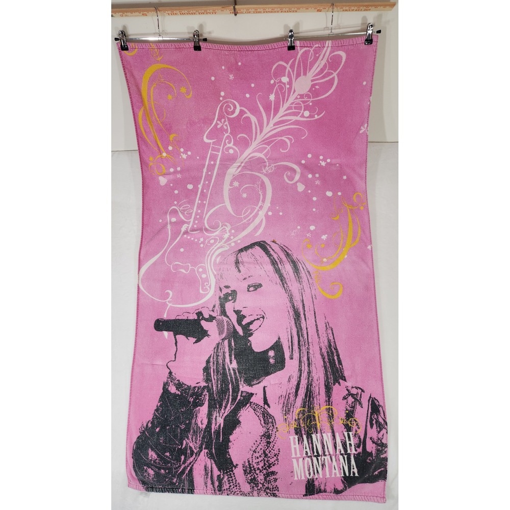 Disney Store Hannah Montana Pink Beach Towel Miley Cyrus Cotton 29x58 Pop Star